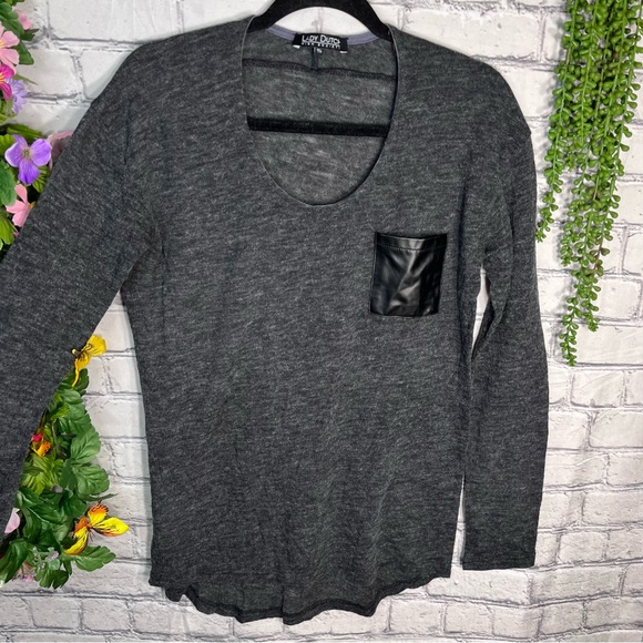 .🌼3/$30🌼Lady Dutch High Society Scoop Neck Long Sleeve Pocket Top Size Small - Picture 4 of 16